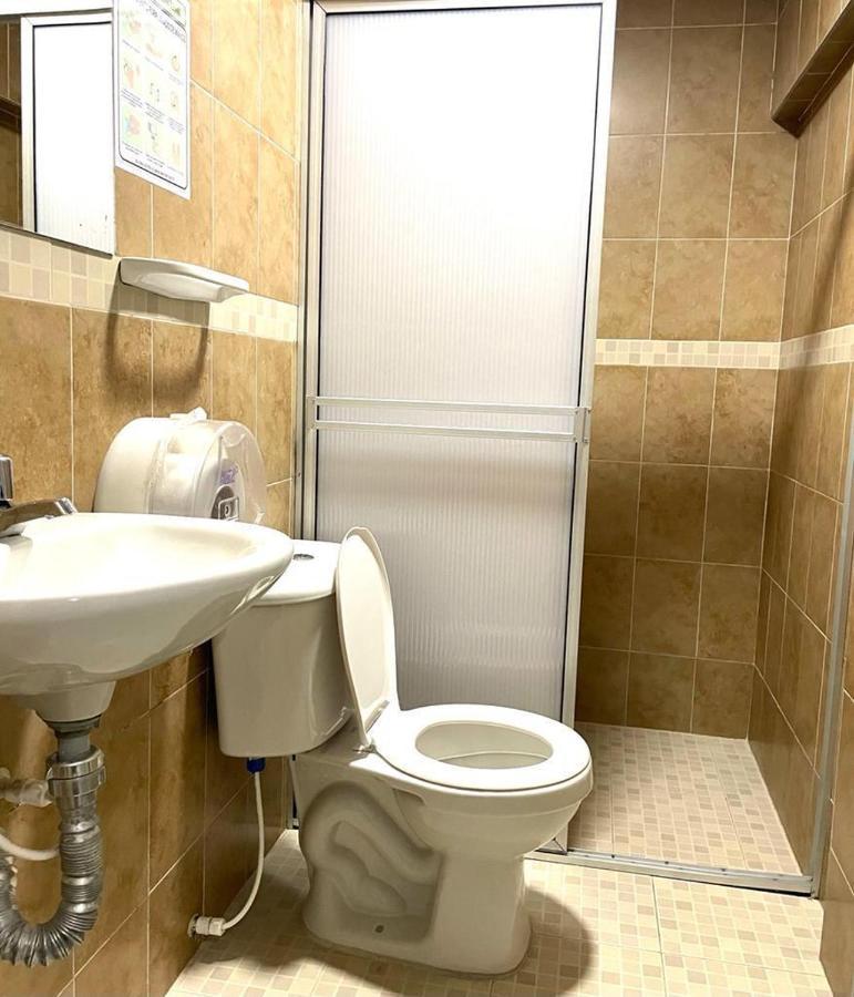 Hostal Internacional Bogota Bagian luar foto