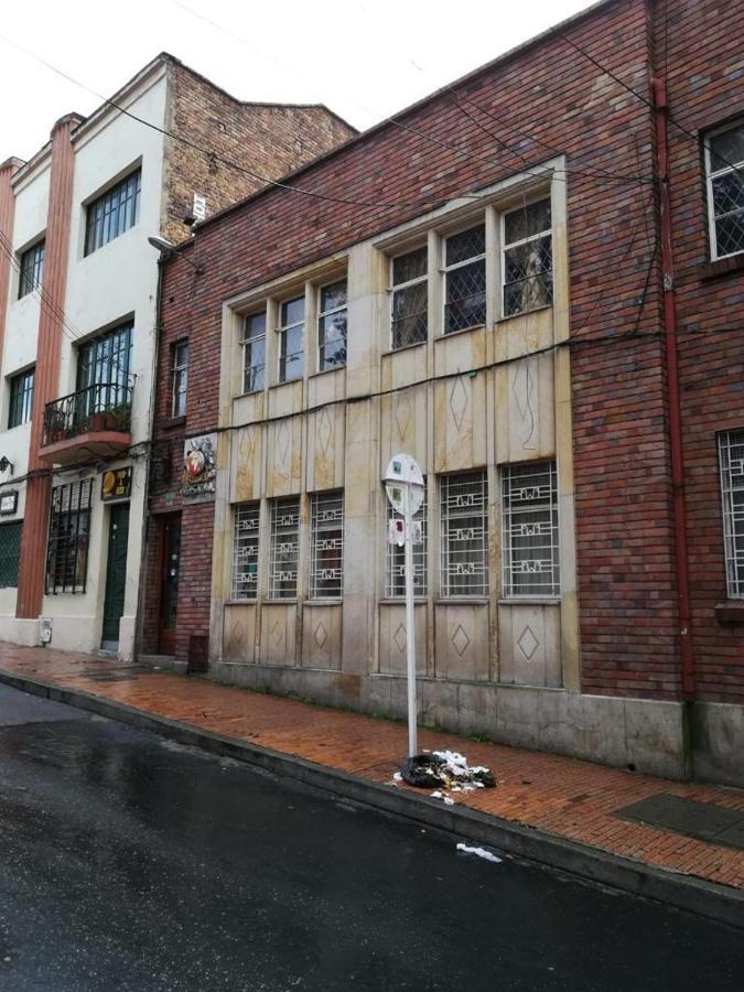 Hostal Internacional Bogota Bagian luar foto