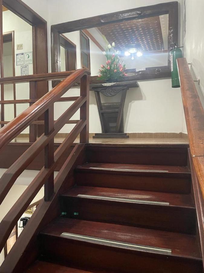 Hostal Internacional Bogota Bagian luar foto