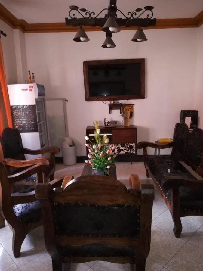 Hostal Internacional Bogota Bagian luar foto